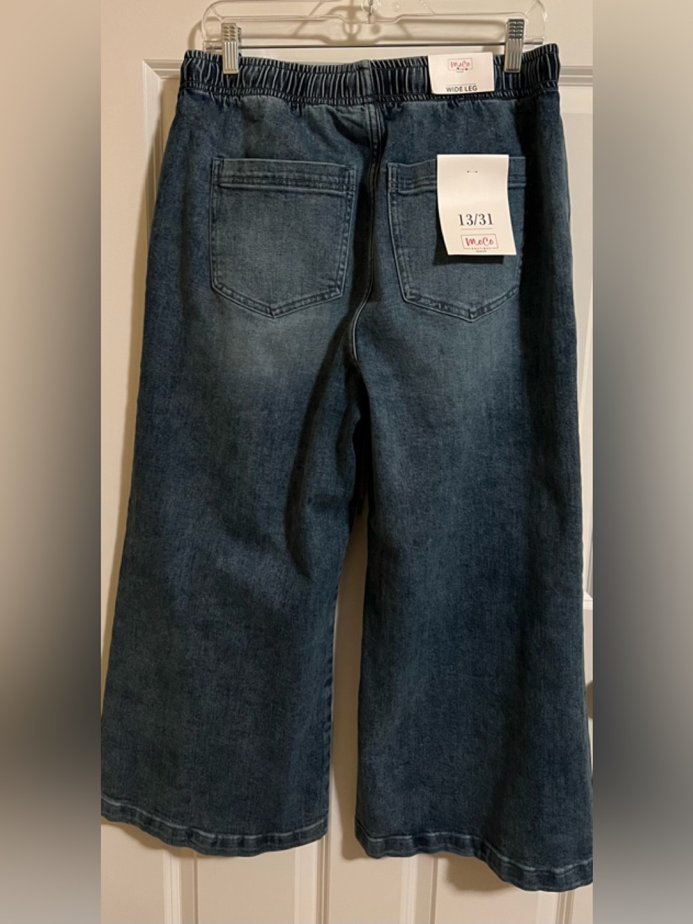 NWT MoCo wide leg jeans. Size 13/31 - Picture 9 of 9